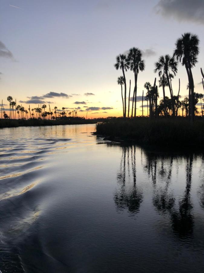 Cozy Cottage River House Weeki Wachee Buitenkant foto